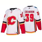 Camiseta Hockey Hombre Calgary Flames 39 Alex Chiasson Away Premier 2017-2018 Blanco Camiseta Hockey Hombre Calgary Flames 39 Alex Chiasson Away Premier 2017-2018 Blanco