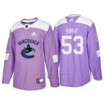 Camiseta Vancouver Canucks Bo Horvat Hockey Fights Cancer Violeta Camiseta Vancouver Canucks Bo Horvat Hockey Fights Cancer Violeta