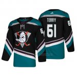 Camiseta Anaheim Ducks Troy Terry Alternato 25th Aniversario Adidas Autentico Negro Camiseta Anaheim Ducks Troy Terry Alternato 25th Aniversario Adidas Autentico Negro